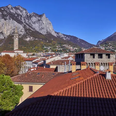 Lägenhet Acqua Two Lecco